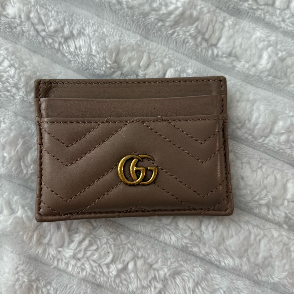 Gucci Taupe Leather Card Holder with Gold Logo